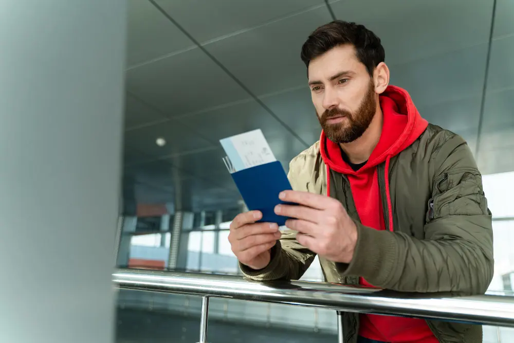 Travel safety tips for international travelers protecting documents and personal belongings